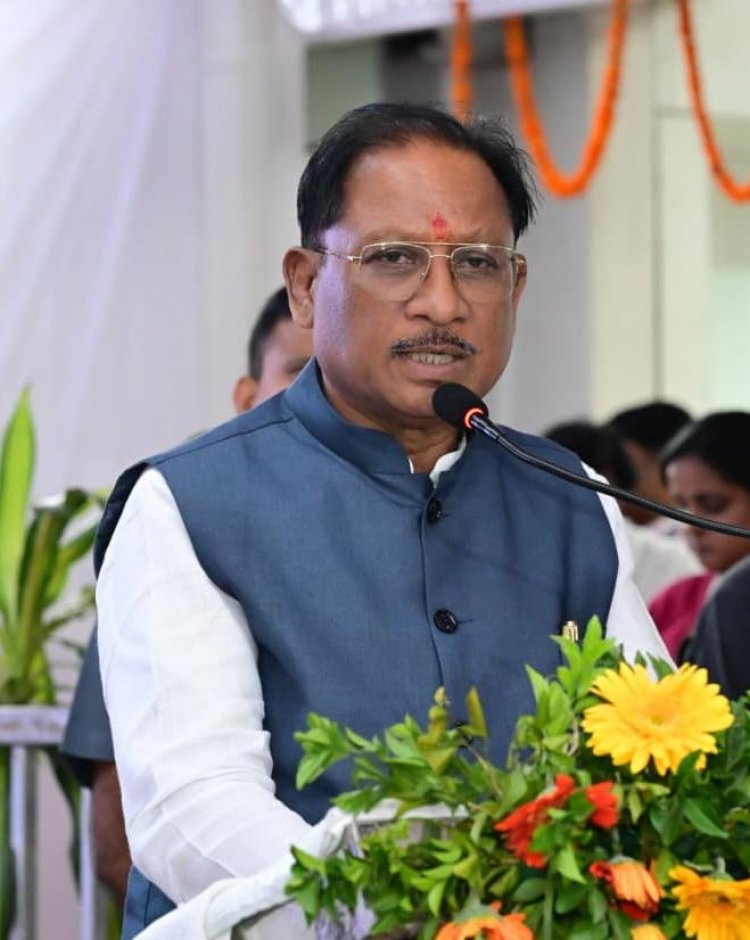 बिलासा देवी केवट एयरपोर्ट से रात्रि उड़ान सेवा का शुभारंभ,मुख्यमंत्री विष्णुदेव साय ने भरी पहली नाइट फ्लाइट