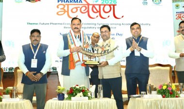फार्मेसी शिक्षा और शोध से बदलेगी स्वास्थ्य व्यवस्था: स्वास्थ्य मंत्री श्री जायसवाल