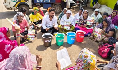 निगम जोन 8 स्वास्थ्य विभाग ने वार्ड 2 के राधाकृष्ण मन्दिर यादवपारा में नागरिकों को स्वच्छता पर कहानियों के मंचन और स्वच्छता के 4 धुरंधर पहल पर बनाया जागरूक