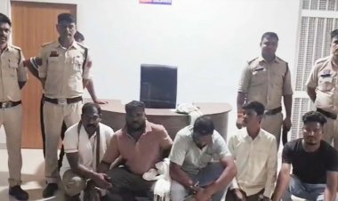 रायगढ़ के ट्रांसपोर्ट नगर बस स्टैंड इलाके में कुछ बदमाशों ने एक ट्रांसपोर्ट कार्यालय में घुसकर कर्मचारियों के साथ मारपीट की है।