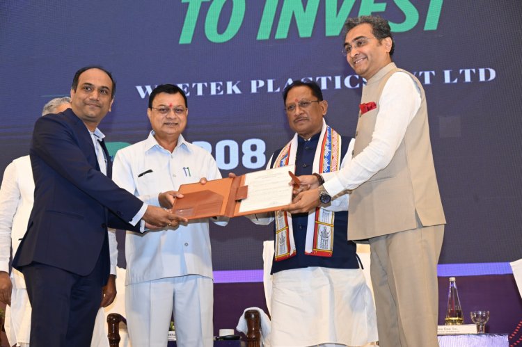 उद्योग और श्रम विभाग के आपसी समन्वय से संवर रहा है - छत्तीसगढ़