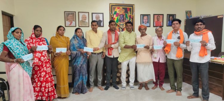 उप मुख्यमंत्री  विजय शर्मा के विशेष प्रयासों से कबीरधाम के 872 जरूरतमंदों को मिली आर्थिक सहायता