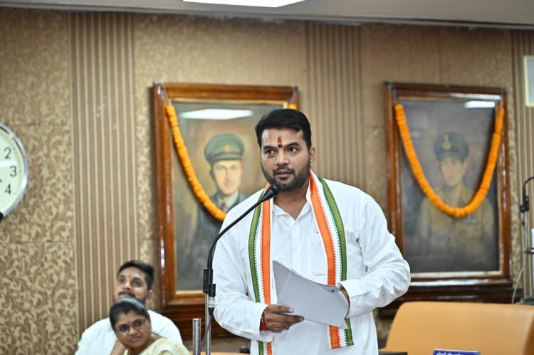 महिला सशक्तिकरण के लिए विशेष सामान्य सभा बुलाकर चर्चा करने का प्रस्ताव-हम इसका स्वागत करते हैं - लेकिन.............