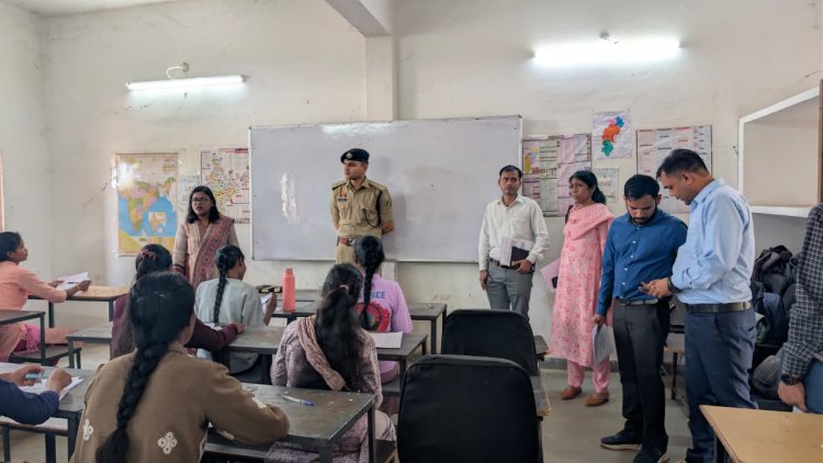 कलेक्टर और एसपी ने लक्ष्य कोचिंग सेंटर में युवाओं से किया संवाद प्रतियोगी परीक्षाओं की तैयारी को लेकर दिए महत्वपूर्ण टिप्स