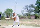 सादगी और अपनापन: सुशासन तिहार में बच्चों संग मुख्यमंत्री साय ने खेला क्रिकेट, बढ़ाया हौसला