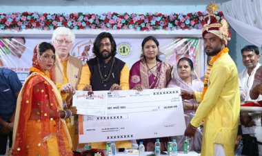 मुख्यमंत्री कन्या विवाह योजना अंतर्गत 62 जोड़ों ने लिए सात फेरे, नवदंपत्तियों को मिली शासकीय सहायता