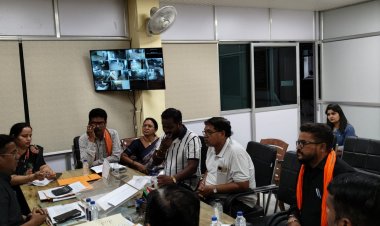 बारिश पूर्व गन्दे पानी का सुगम निकास कायम करने का कार्य वार्ड पार्षदों से समन्वय बनाकर प्राथमिकता से सुनिश्चित करने निर्देशित किया.