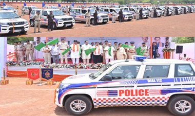 रायपुर पुलिस कमिश्नरेट में गृह मंत्री शर्मा ने 54 अत्याधुनिक इमरजेंसी रिस्पॉन्स वाहनों को दिखाई हरी झंडी