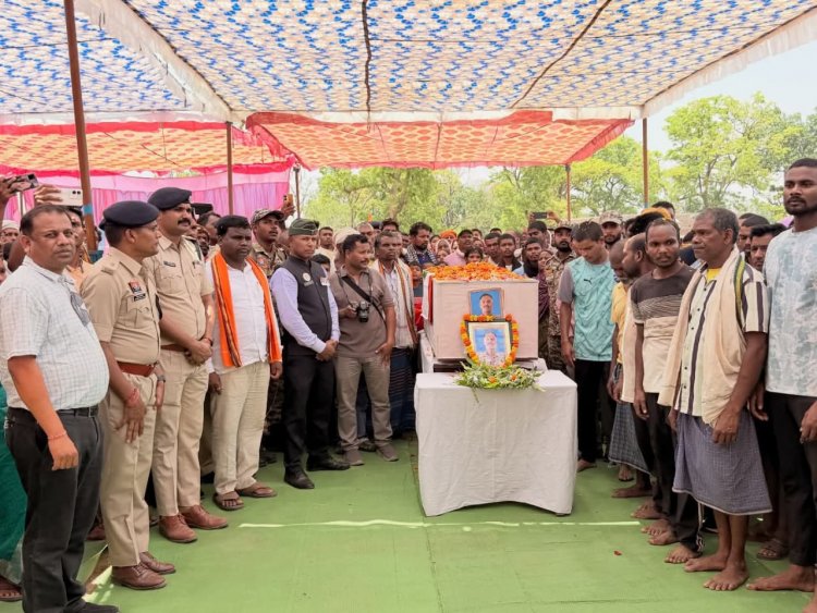 *शहीद जवान श्री परमानंद को एसपी कार्यालय में दी गई श्रद्धांजलि*