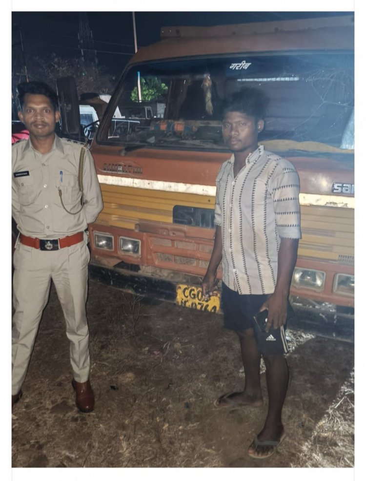  खनिज विभाग की बड़ी कार्रवाई: अवैध रेत परिवहन करते 2 माजदा वाहन जप्त