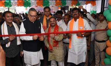 राजनांदगांव जिला चिकित्सालय प्रदेश में उत्कृष्ट स्वास्थ्य सुविधाएं उपलब्ध कराने की दिशा में अग्रणी - विधानसभा अध्यक्ष डॉ. रमन सिंह