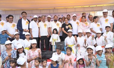 स्वस्थ समाज के निर्माण में साइकिल की महत्वपूर्ण भूमिका – विधायक ईश्वर साहू
