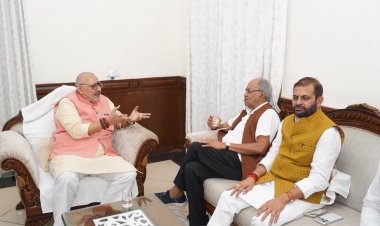 भारत सरकार ने छत्तीसगढ़ को नक्सलवाद से मुक्त कर दिया है-केंद्रीय मंत्री गिरिराज सिंह
