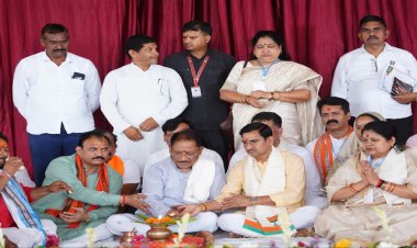 मुख्यमंत्री विष्णु देव साय ने जांजगीर-चांपा जिले में 295 करोड़ रुपये से अधिक के 341 विकास कार्यों का किया लोकार्पण एवं भूमिपूजन