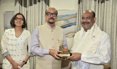 राज्यपाल  रमेन डेका ने किया लोकसभा अध्यक्ष श्री बिड़ला का आत्मीय स्वागत