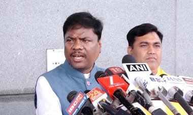 राहुल गांधी का छत्तीसगढ़ दौरा कांग्रेस की हताशा का प्रतीक, कांग्रेस दारू से चरण धोकर करे स्वागत : केदार कश्यप