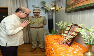डॉ श्यामा प्रसाद मुखर्जी की पुण्यतिथि पर राज्यपाल ने दी श्रद्धांजलि….