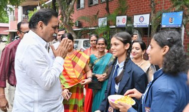 रायपुर पश्चिम में शिक्षा को नई उड़ान, मेधावी विद्यार्थियों का सम्मान और स्कूलों को मिली विकास की सौगात