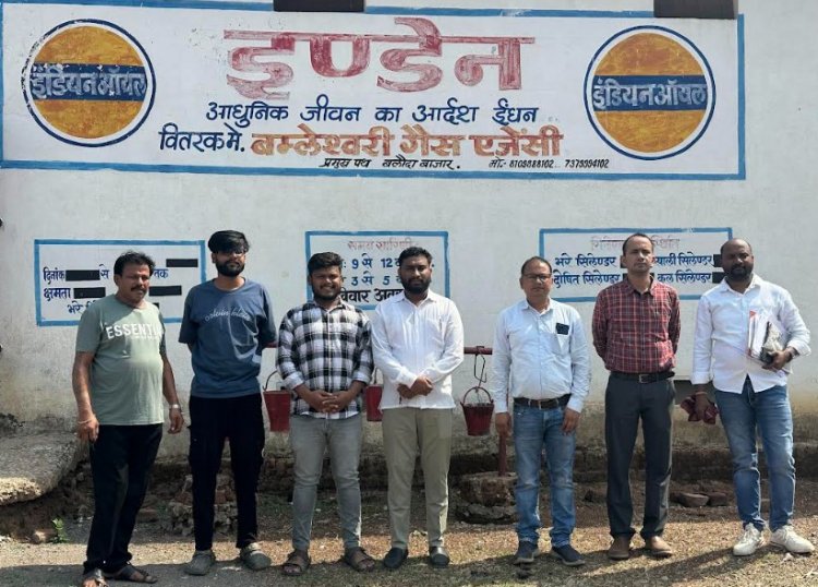 गैस एजेंसी की जांच में 346 सिलेंडर कम मिले, प्रकरण दर्ज