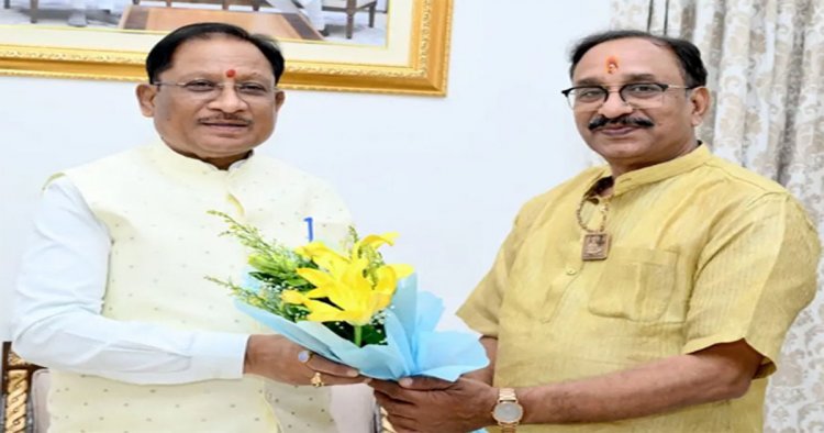 मुख्यमंत्री से छत्तीसगढ़ योग आयोग के नवनियुक्त अध्यक्ष अग्रवाल ने की सौजन्य मुलाकात