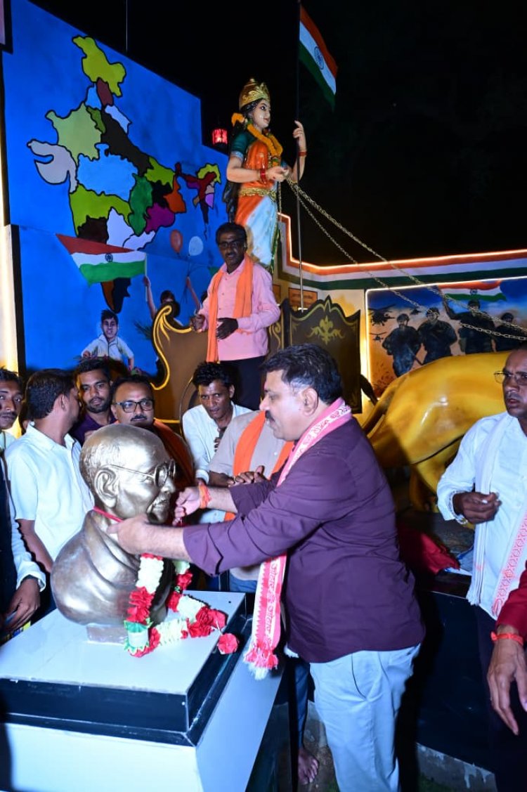 उप मुख्यमंत्री  विजय शर्मा ने भारत माता की प्रतिमा एवं भव्य शहीद स्मारक का किया लोकार्पण