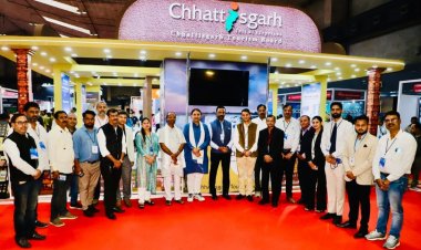 ट्रैवल एंड टूरिज्म फेयर कोलकाता-2026 में ‘बेस्ट डेकोरेशन ऑफ स्टॉल एंड अपीयरेंस’ सम्मान से बढ़ी प्रदेश की प्रतिष्ठा