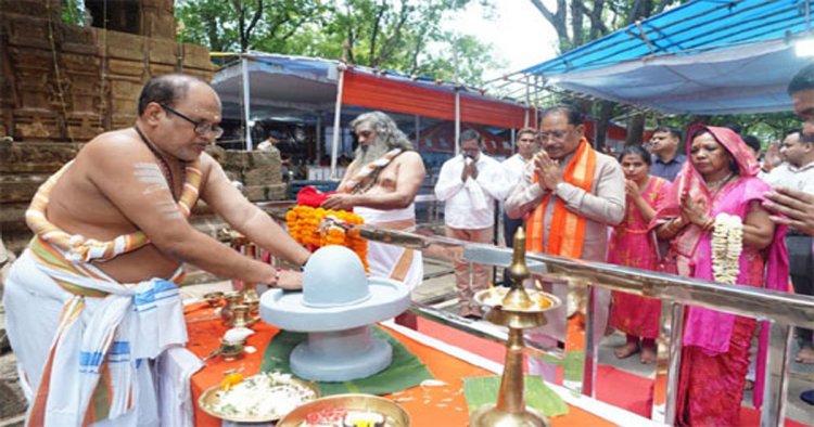 मुख्यमंत्री साय ने भोरमदेव धाम में की पूजा-अर्चना, प्रदेश की सुख-समृद्धि के लिए की मंगलकामना