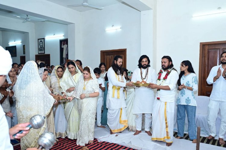 कैबिनेट मंत्री गुरु खुशवंत साहेब जी ने गुरुगद्दी की पूजा-अर्चना कर समाज की सुख-समृद्धि की कामना की