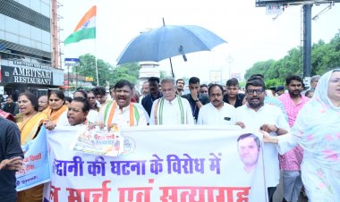 हल्द्वानी की घृणित घटना के विरोध में कांग्रेस ने निकाली पैदल मार्च तथा सत्याग्रह