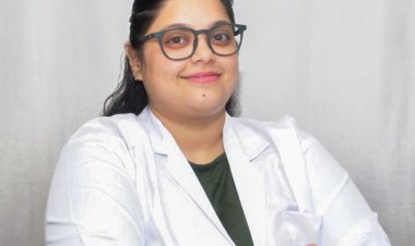 कोई गांठ नहीं, कोई लक्षण नहीं, कोई चेतावनी नहीं-फिर भी क्या आपको कैंसर हो सकता है? - डॉ. आकांक्षा चिखलीकर, ब्रेस्ट् एवं सर्जिकल ऑन्कोलॉजिस्ट्, एमएमआई नारायणा मल्ट्रीस्पेशियलिटी हॉस्पिटल, रायपुर