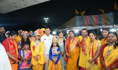 श्रीकृष्ण जन्माष्टमी पर सर्व यादव समाज द्वारा निकालीगई भव्य शोभायात्रा में मुख्य अतिथि के तौर पर सम्मिलित हुए कैबिनेट मंत्री  लखन लाल देवांगन 