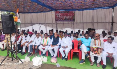 शक्कर के बढ़े दाम और बढ़ती महंगाई को लेकर कांग्रेस ने किया प्रदेश भर में चीनी सत्याग्रह