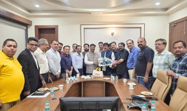 बस ऑनर फेडरेशन ऑफ छत्तीसगढ़ के साथ परिवहन मंत्री  केदार कश्यप की सार्थक चर्चा; महिला यात्रियों की सुरक्षा और बसों की ऑनलाइन ट्रैकिंग पर विशेष जोर