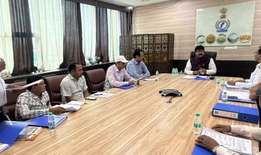 संजय श्रीवास्तव की अध्यक्षता में नागरिक आपूर्ति निगम के वार्षिक आम सभा की बैठक संपन्न