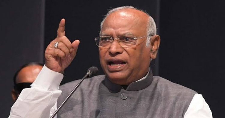 ग्रामीणों के लिए सरकार के संकट से पहले सुरक्षा वाला विकास मॉडल चाहिए : खरगे