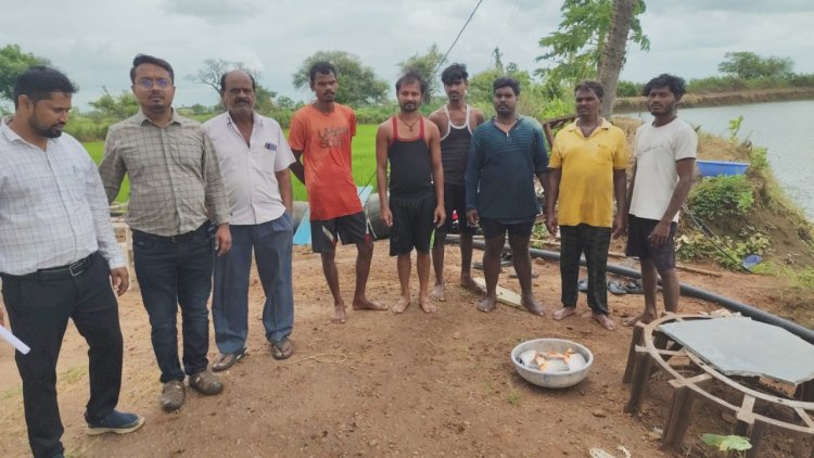 महासमुंद : सेवा संकल्प अभियान : प्रधानमंत्री मत्स्य संपदा योजना से 150 मत्स्य पालकों ने बदली अपनी किस्मत