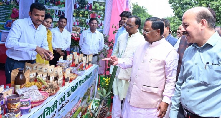 भगवान श्री बलराम जयंती: किसान दिवस पर राज्य स्तरीय कृषक संगोष्ठी संपन्न
